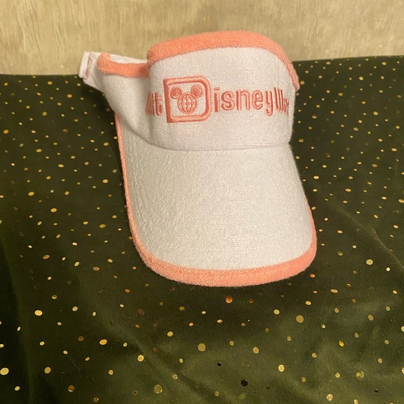 Disney Accessories - NWT Disney World White and Pink Visor
